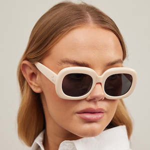 CREME SORRENTO SUNGLASSES