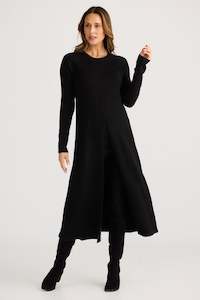 Brave True: BLACK DANDELION KNIT