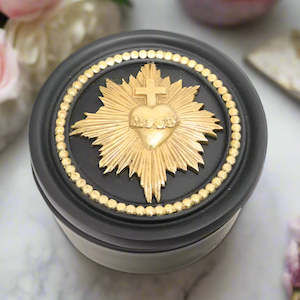 RESIN HEART BOX