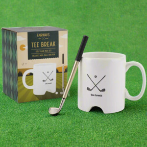 Fairways Golf Game Mug Set
