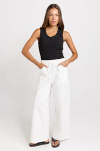Betty Basics White Saffra Relaxed Jeans