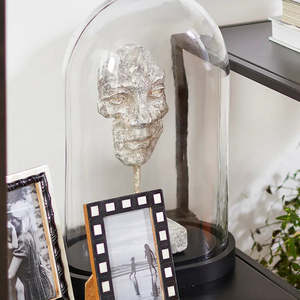 French Country Face Ornamental Stand