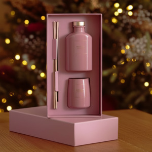 Moss St Blackcurrant & Rose Mini Candle & Diffuser Gift Set