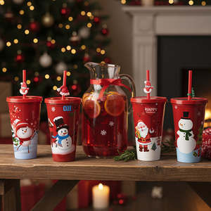550ml Christmas Cup & Straw Set