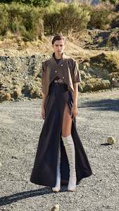 Papatuanuku: Onewa Dress