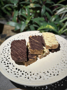 Products: High-Protein Bars (Flavour Options ) - 6 bars The Razor's Edge