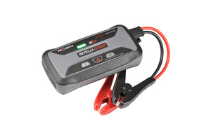 Maintenance: Projecta 12V 900A Intelli-Start Emergency Lithium Jump Starter and Power Bank - IS920