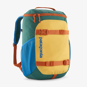 PATAGONIA KIDS REFUGITO DAY PACK 18L - PATCHWORK: CONIFER GREEN