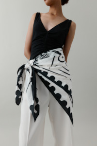 Accessories: Island Sarong