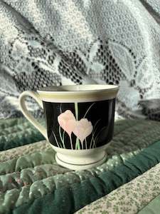 Ceramic Candles: Scented teacup candle