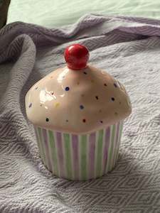 Ceramic cupcake candle