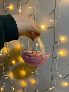 Glass basket candle