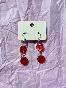 Button dangly earrings | Red
