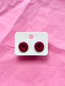 Button stud earrings | Red