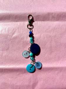 Upcycled button keychain | Blue