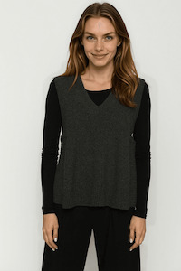 All: Side Split Vest - Moss