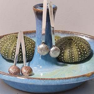 Earrings: Kina Bar Drop Earrings