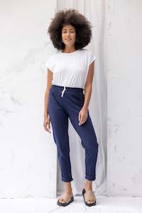 Women's Clothing: Travel Pant | Ink