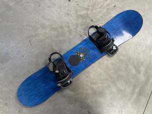 Burton 130cm Snowboard With Small Burton Bindings