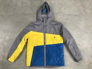 686 Youth Snow Jacket *Excellent Condition*