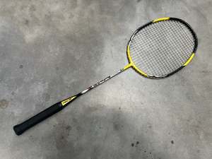 Yonex Muscle Power 030 Badminton Racket