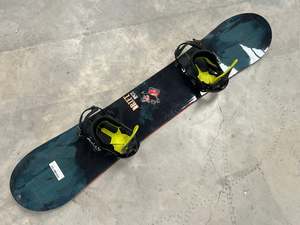 Snowboards With Bindings: Salomon Drift Rocker 152cm Mens Snowboard With Bindings *Excellent Condition*