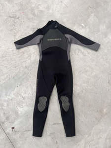 Wetsuits: BodyGlove Men's Small 3/4 Arm Full Length Legs Wetsuit *Arms cut due to damage*