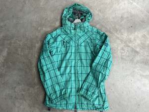 Snowboards: 686 Womens Snow Jacket Size- Large *Excellent Condition*