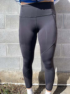 Sportswear: Lulu Lemon Tights - Size 6(10)