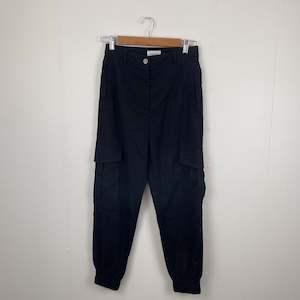 Luvalot Pants - Size 8