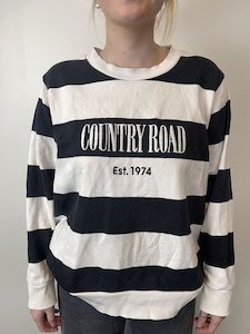 Hoodies Crewnecks: Country Road Crew Neck-Size L