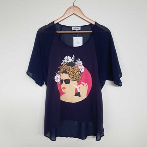 Tops: Alaska Tees Top - Size M