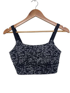 All: Lulu Lemon Crop Top - Size 8(12)