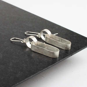 Raw link earrings