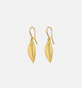 Kiri Schumacher: Leaf Earring - Gold