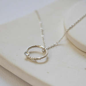 Wreath Briar Necklace