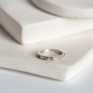 Natalie Salisbury: Slim Lace Halo Band