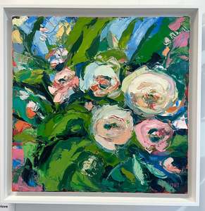 Juliana Trolove: Flower Blooms