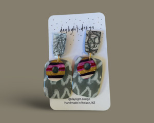 Nelson Artists: Dangle Earrings
