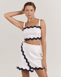 CHARLIE HOLIDAY Chrissy Top - White