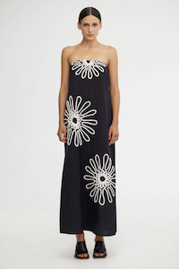 Significant Other: SIGNIFICANT OTHER Tara Maxi Dress - Black