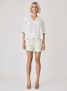 Esmaee: ESMAEE White Haven Blouse - White