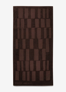 STATUS ANXIETY Stay a While Towel - Bark