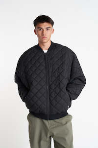 HUFFER Rev Quilted Bomber - Black