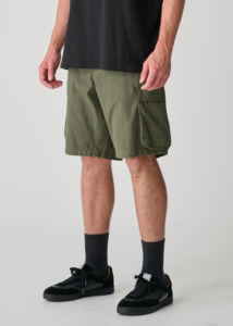 S DOUBLE Classic Cut Cargo Short - Dark Army