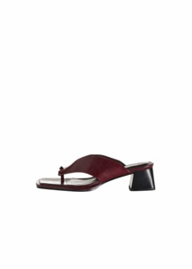Alias Mae: ALIAS MAE Alina Thong - Burgundy Leather