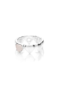 Stolen Girlfriends Club: TOLEN GIRLFRIENDS CLUB Band of Hearts Ring - Rose Quartz