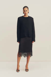 Shona Joy: SHONA JOY Korine Boucle Knit Shoulder Pad - Black
