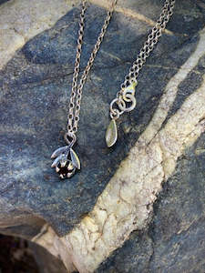 Jewellery Nz Earrings Redmanuka 1: Red Mānuka Sprig Necklace