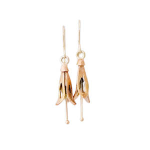 Jewellery Nz Earrings Redmanuka 1: Harakeke Flower Gold Earrings | nz jewellery | Redmanuka